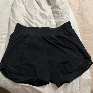 Hotty hot lululemon shorts